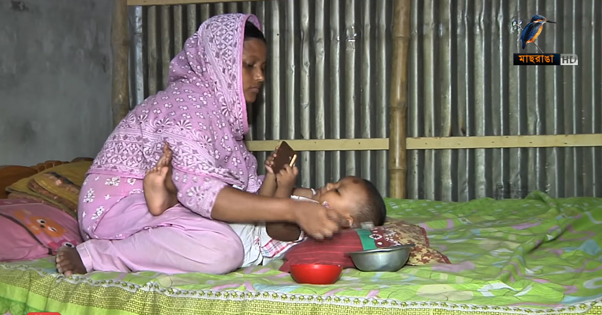 স্মার্ট ফোনের ব্যবহারে নানা সমস্যায় শিশুরা - মাছরাঙা টেলিভিশন